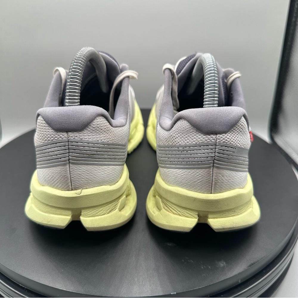 On Cloud Running Cloudgo Road Running Sneakers Wo… - image 5